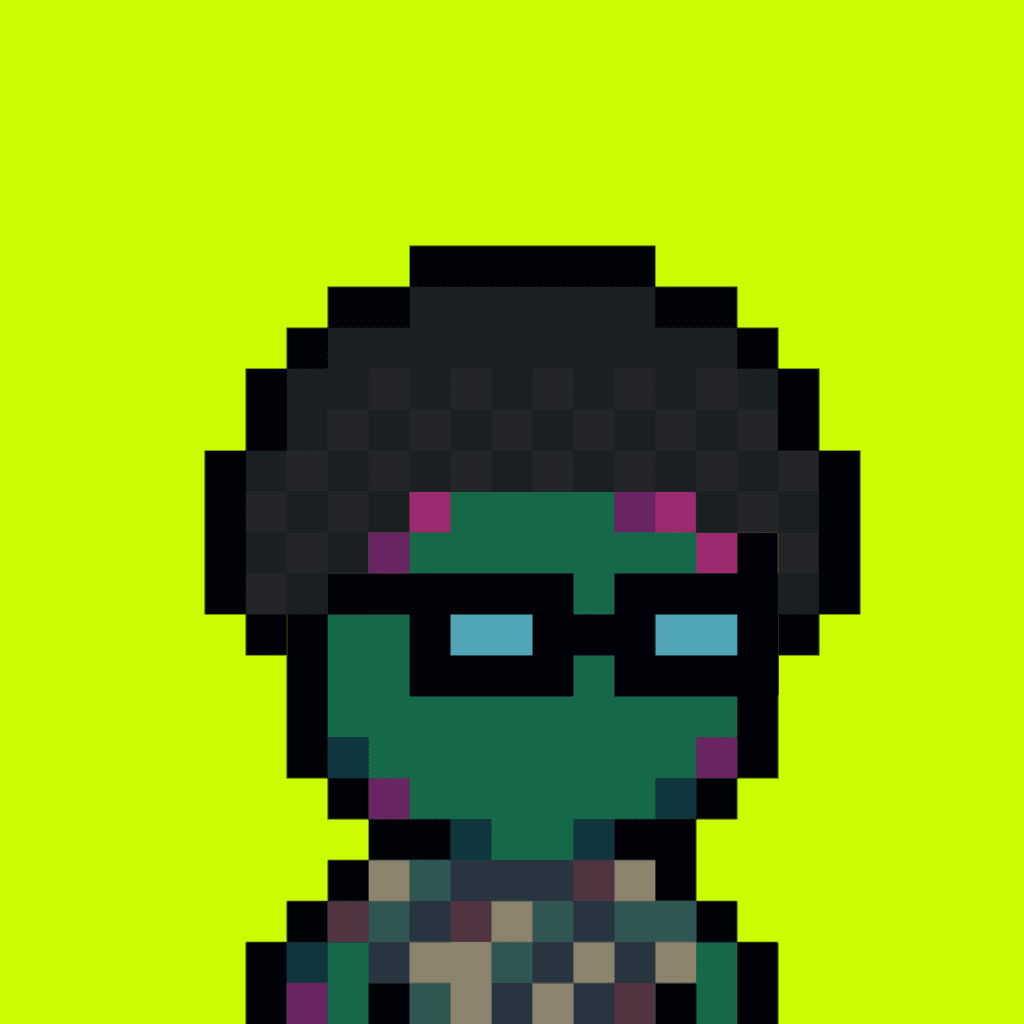 Tiny Hood #825